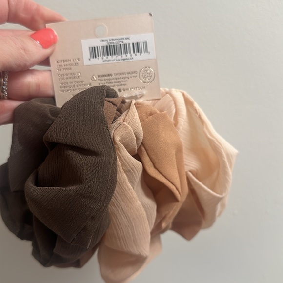 Kitsch Hair Scrunchie Trio in Earthy Hues NWT - Picture 2 of 2